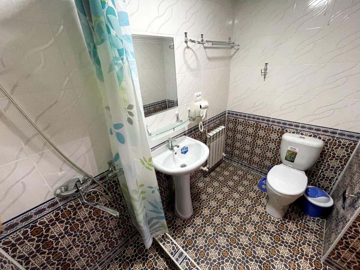 Shukrona Guest House Buhara Oda fotoğraf